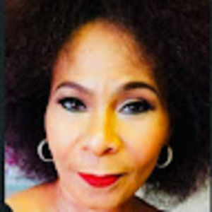 Meet your Posher, Debra